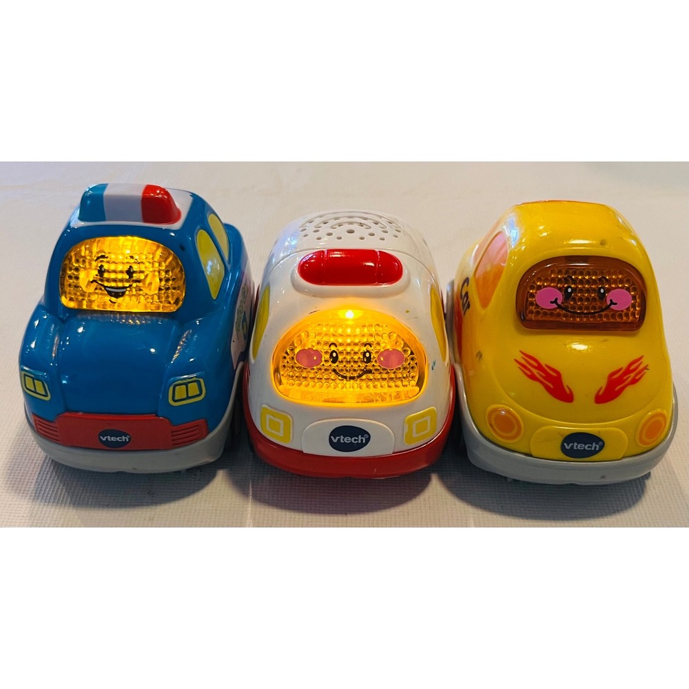 VTech Go! Go! Smart Wheels Toy Car Lot of 3 (Police, Ambulance, Car)